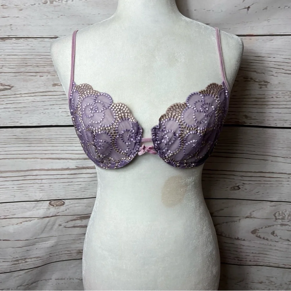 Victorias Secret size 36c